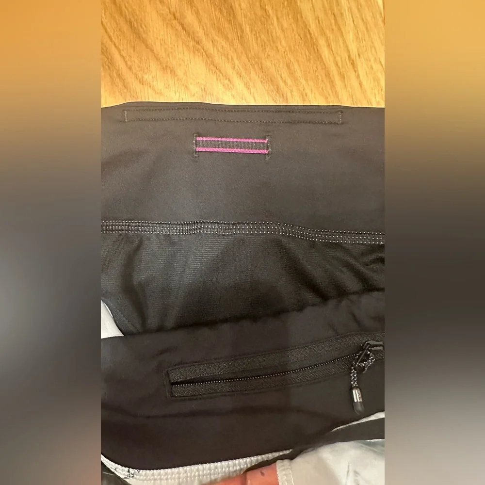 🩷 Lululemon Speed Short *4-way stretch 🩷